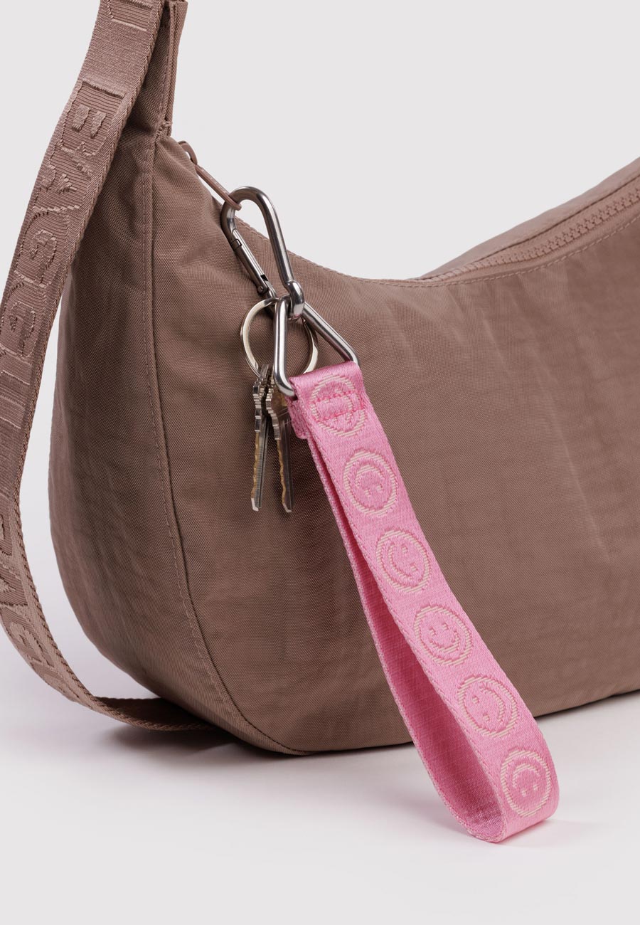 Baggu Logo Keychain Pink Happy - Image 2
