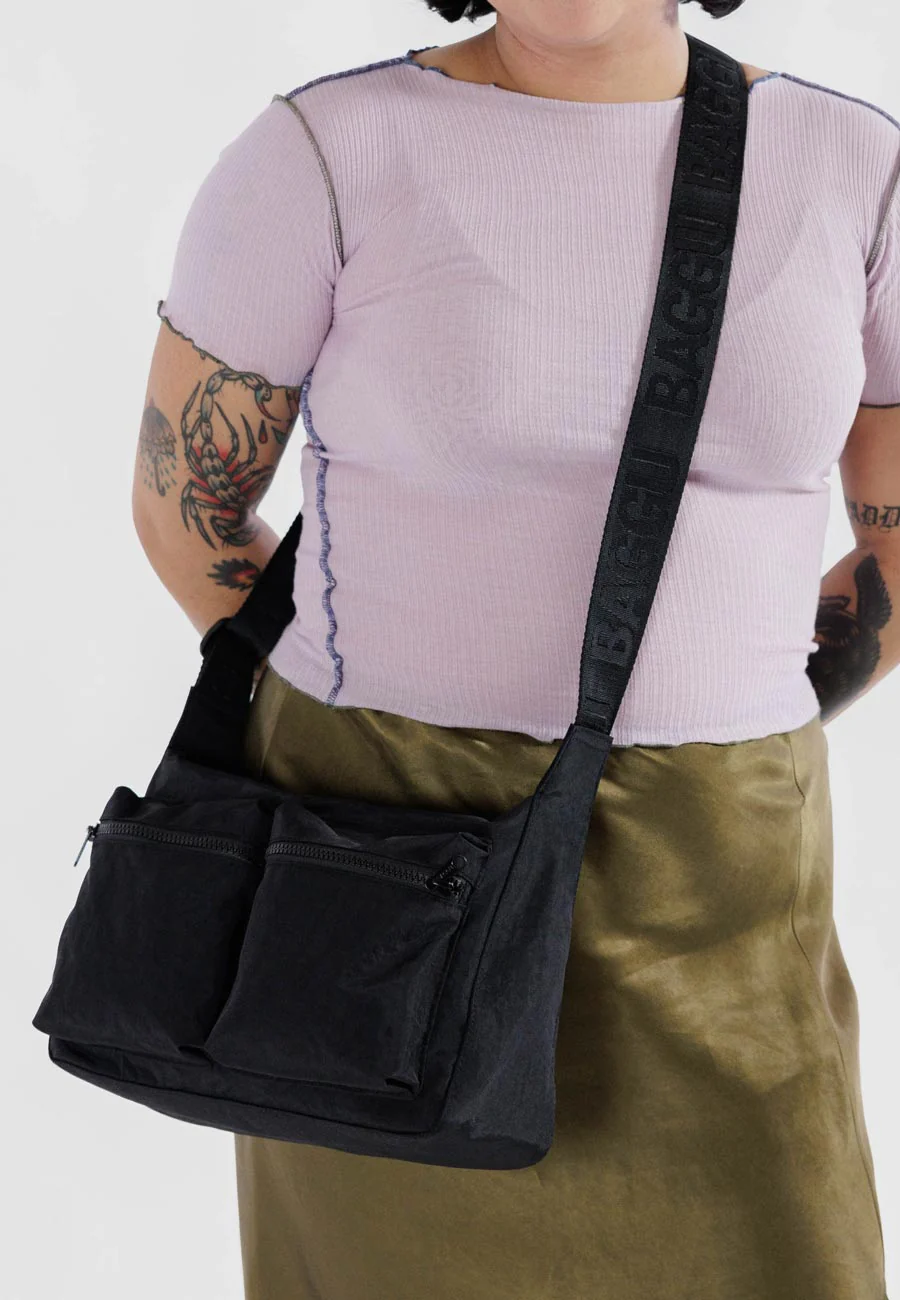 Baggu Medium Cargo Crossbody Black - Image 2