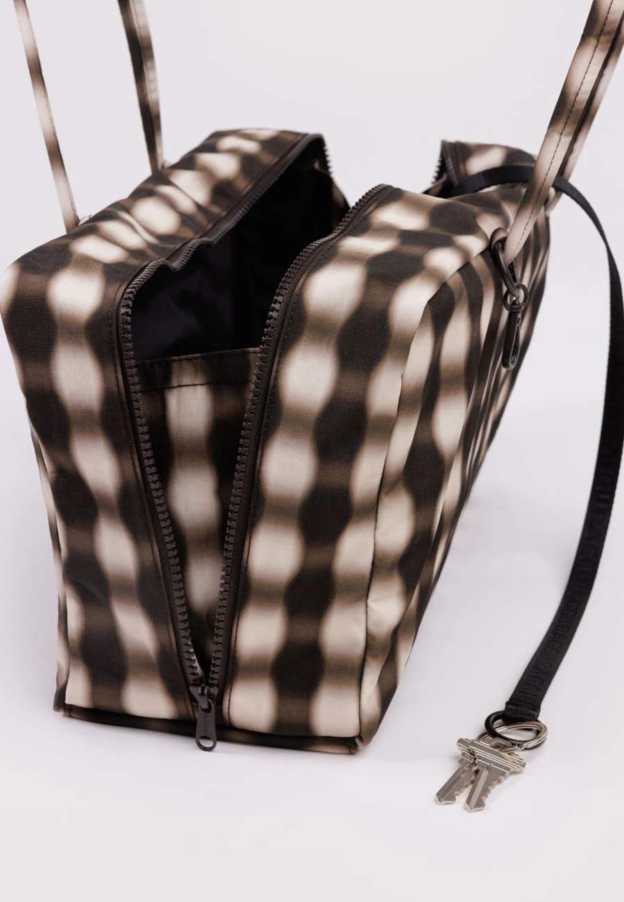 Baggu Medium Nylon Bowler Bag Blurred Gingham Brown - Image 3