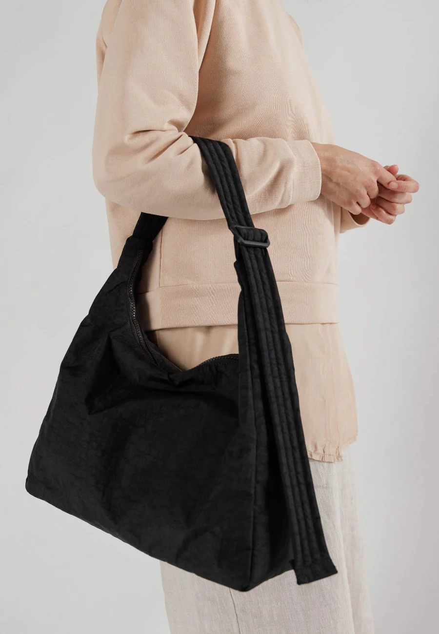 Baggu Nylon Shoulder Bag Black - Image 2