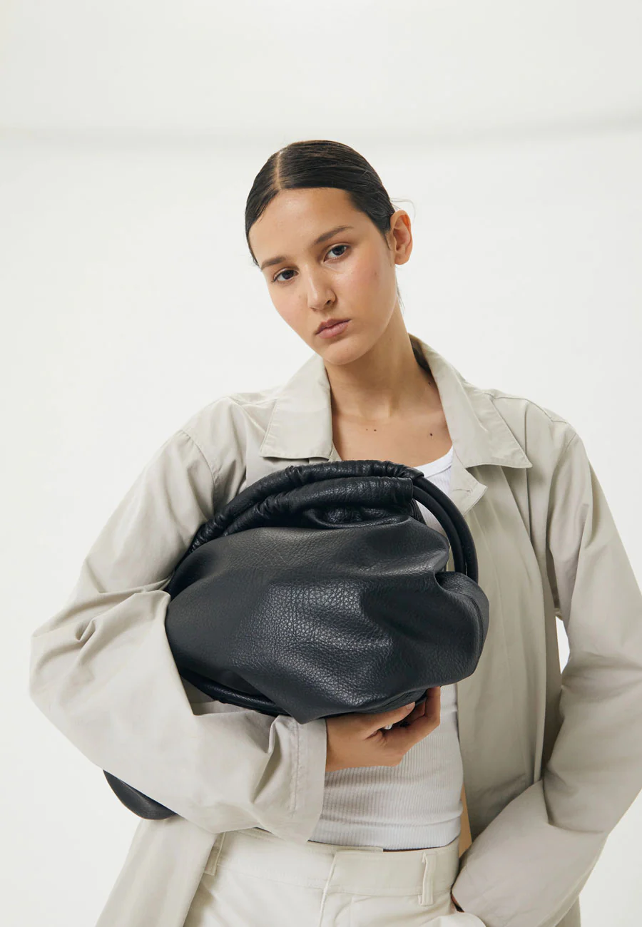 Brie Leon Alma XL Bag Black - Image 4