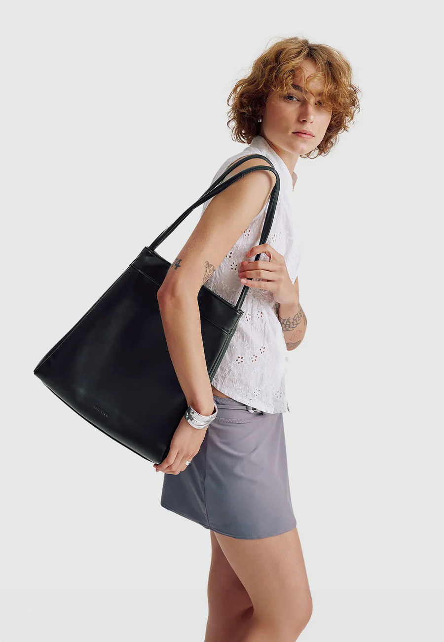 Brie Leon Harper Tote Black - Image 2
