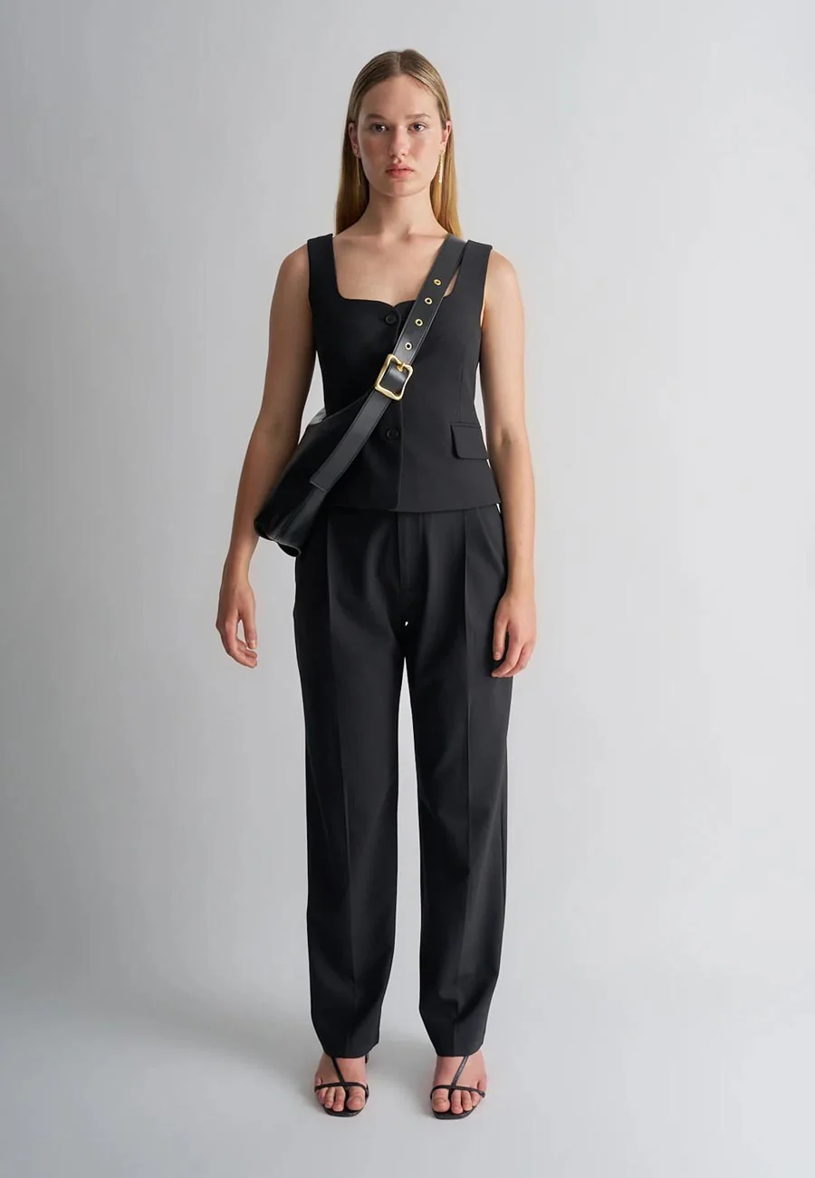 Brie Leon Large Everyday Croissant Bag Black - Image 4