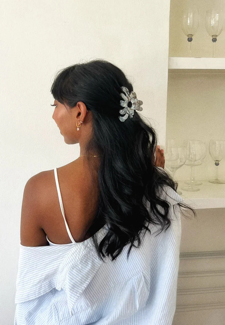 Buttermilk Accessories Rebekah Clip Stole My Heart - Image 2