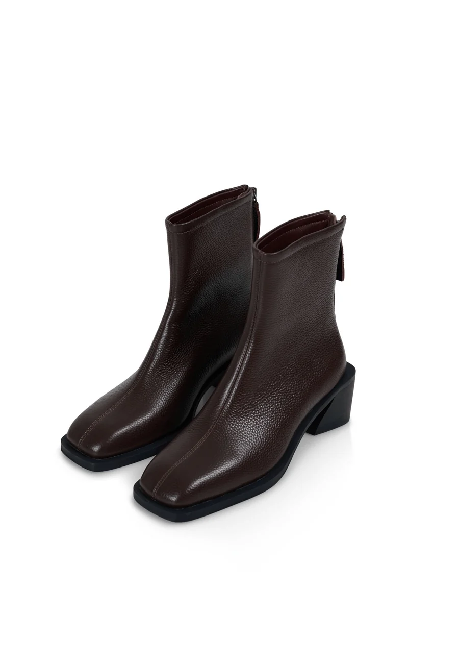 Commonplace Essentials Brooklyn Square Toe Boot Brown - Image 3