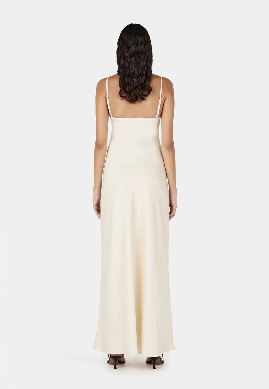 Hansen and Gretel Timeless Slip Cream - Image 3
