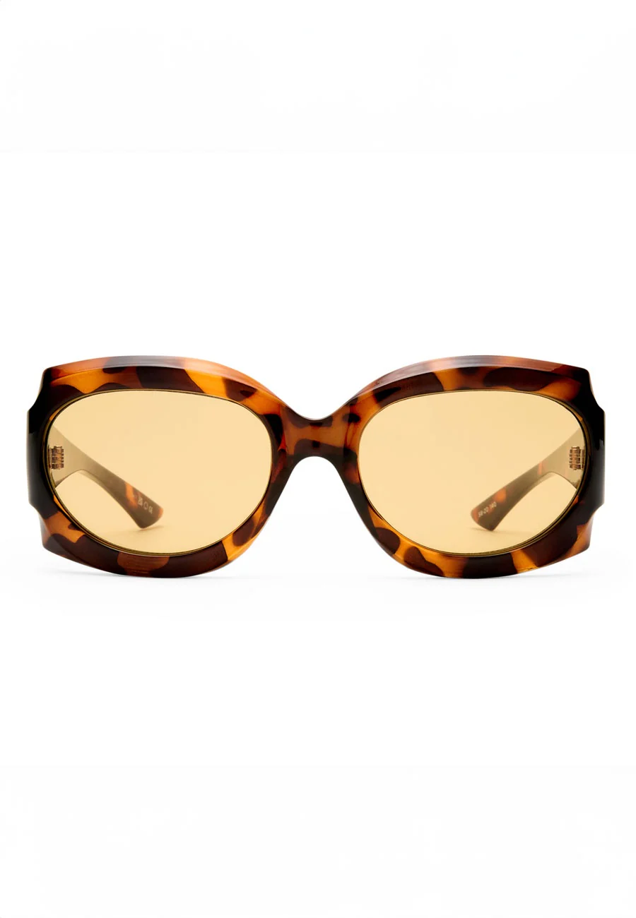 Le Specs Loveliness