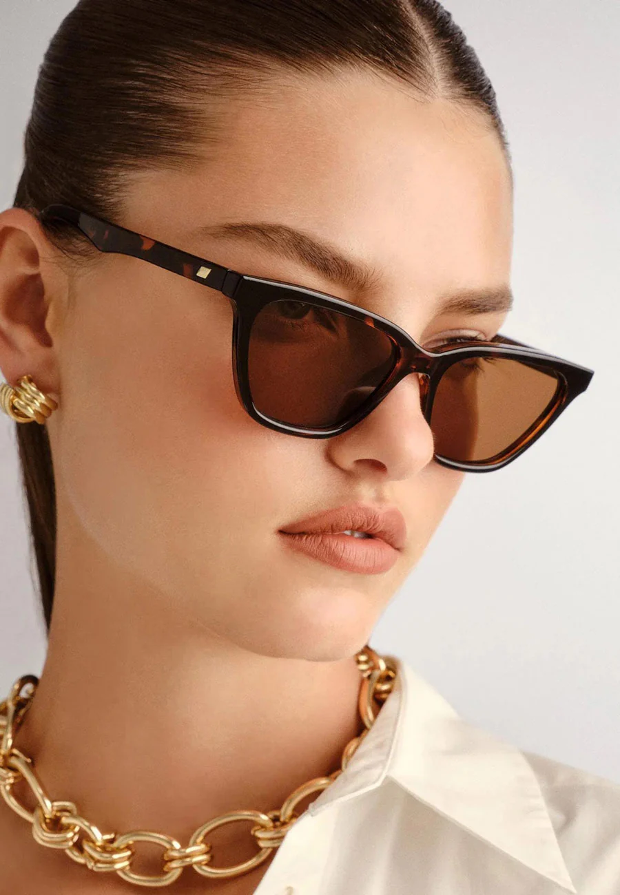 Le Specs Unfaithful Tort - Image 4